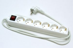 Extensão Sextupla c/Terra c/Interruptor 3mt (TR097)