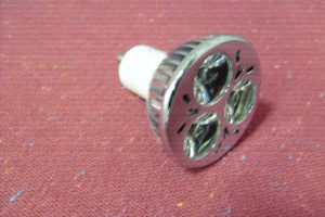 Lâmp LED Dic GU10 3x1W 2700K (TR1020)