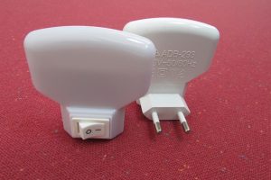 Luz de presença c/Int 1W Led Br (TR1022)