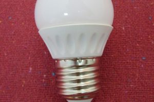 Lâmp. E27 LED 3W 3000K (TR1156)